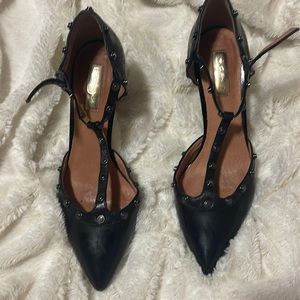 Halogen high heels